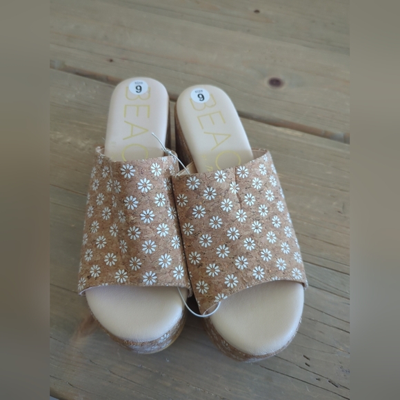 Beach by Matisse Daisy Cork Floral Platform Sandal Size 9 - Picture 3 of 7